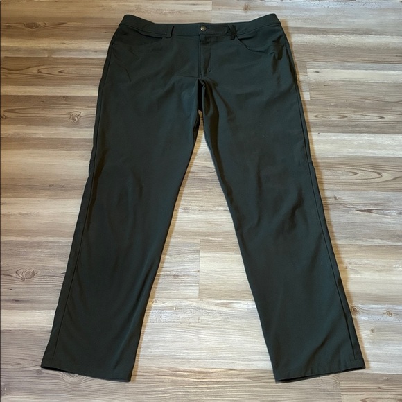 Lululemon Men’s ABC Pant Army Green Size 38 Stretch 5 Pocket Comfort - Picture 2 of 11